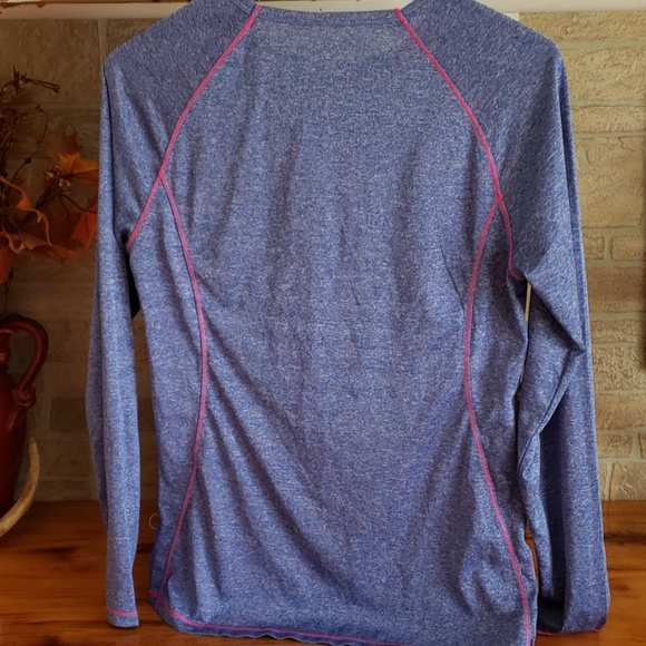 Performance top - Picture 4 of 4